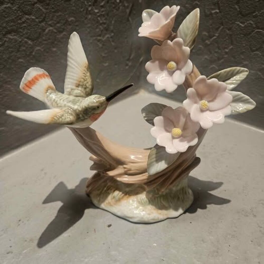 1986 Numbered Lefton Sevilla Ceramic Hummingbird and Flower